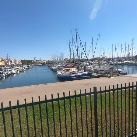 Ботель Bateau Douillet Refait A Neuf, Parking Gratuit Агд